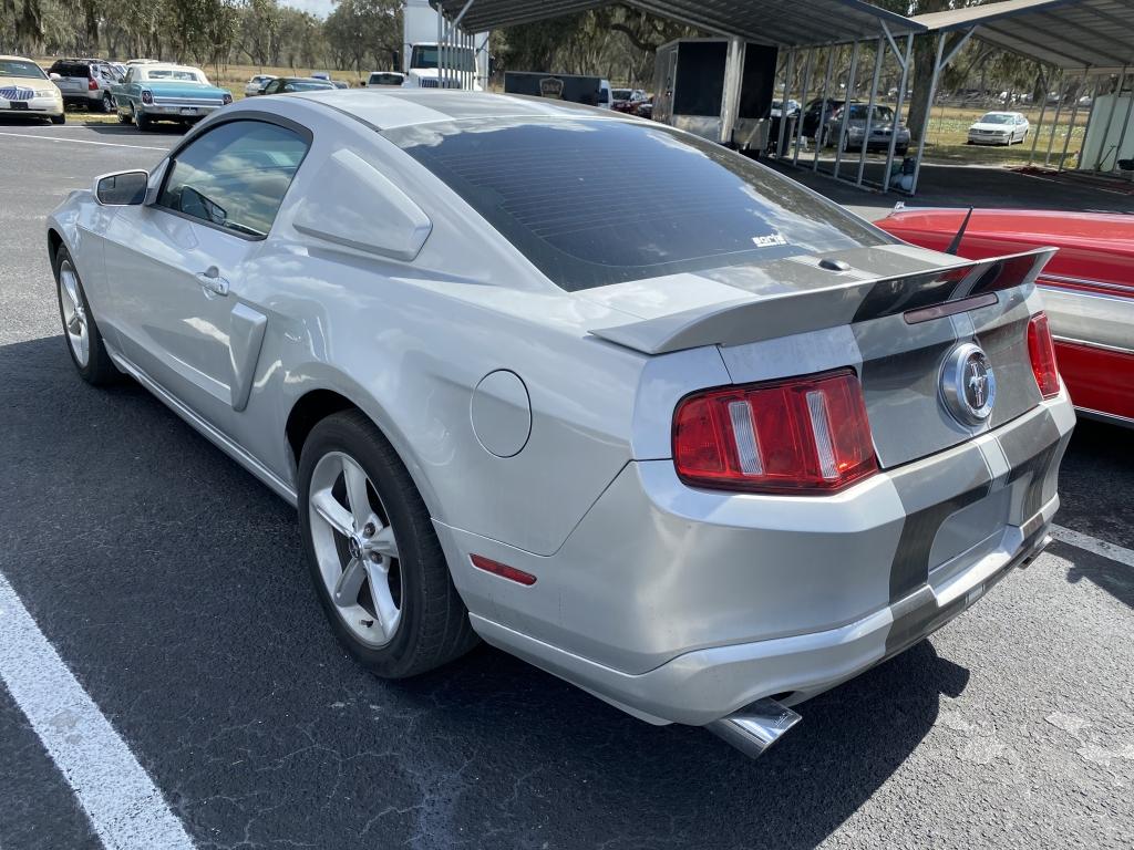 2011 Ford Mustang 2D