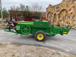 John Deere 348 Square Baler