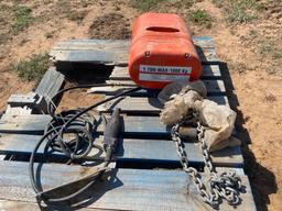 1 ton chain hoist...