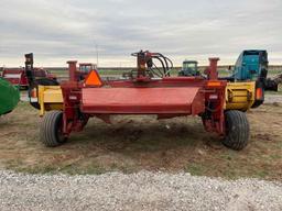 16' New Holland Swather...with pump and hitch... Works as it should... ...