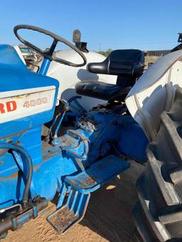 Ford Tractor 4000 runs and operates...