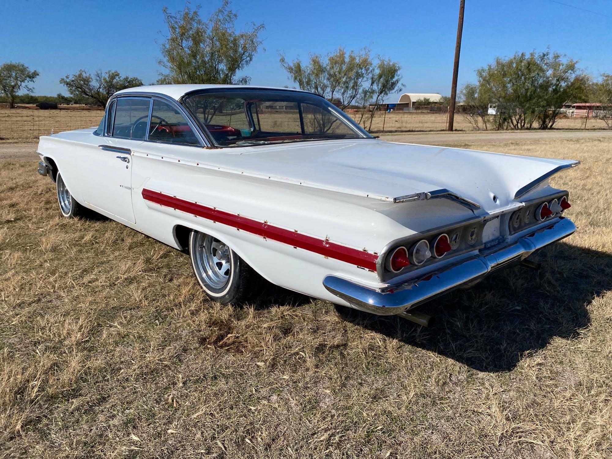 1960 IMPALA 2 DOOR HARD TOP RUNS AND DRIVES IN GREAT CONDITION SOLD WITH TITLE