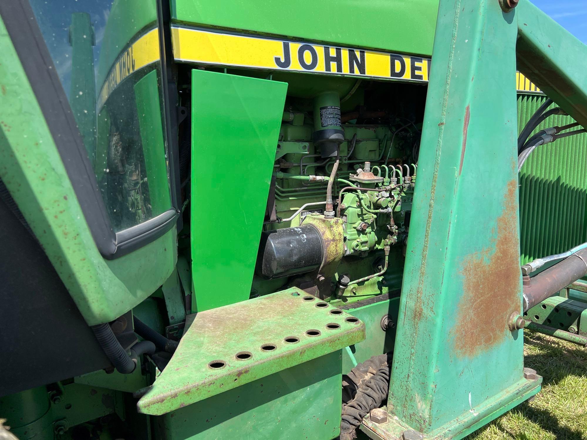 JOHN DEERE 4440 WITH LOADER 8 SPD POWER SHIFT FRONT END LOADER KD5500 9476 HRS GOOD CAB KIT ALL