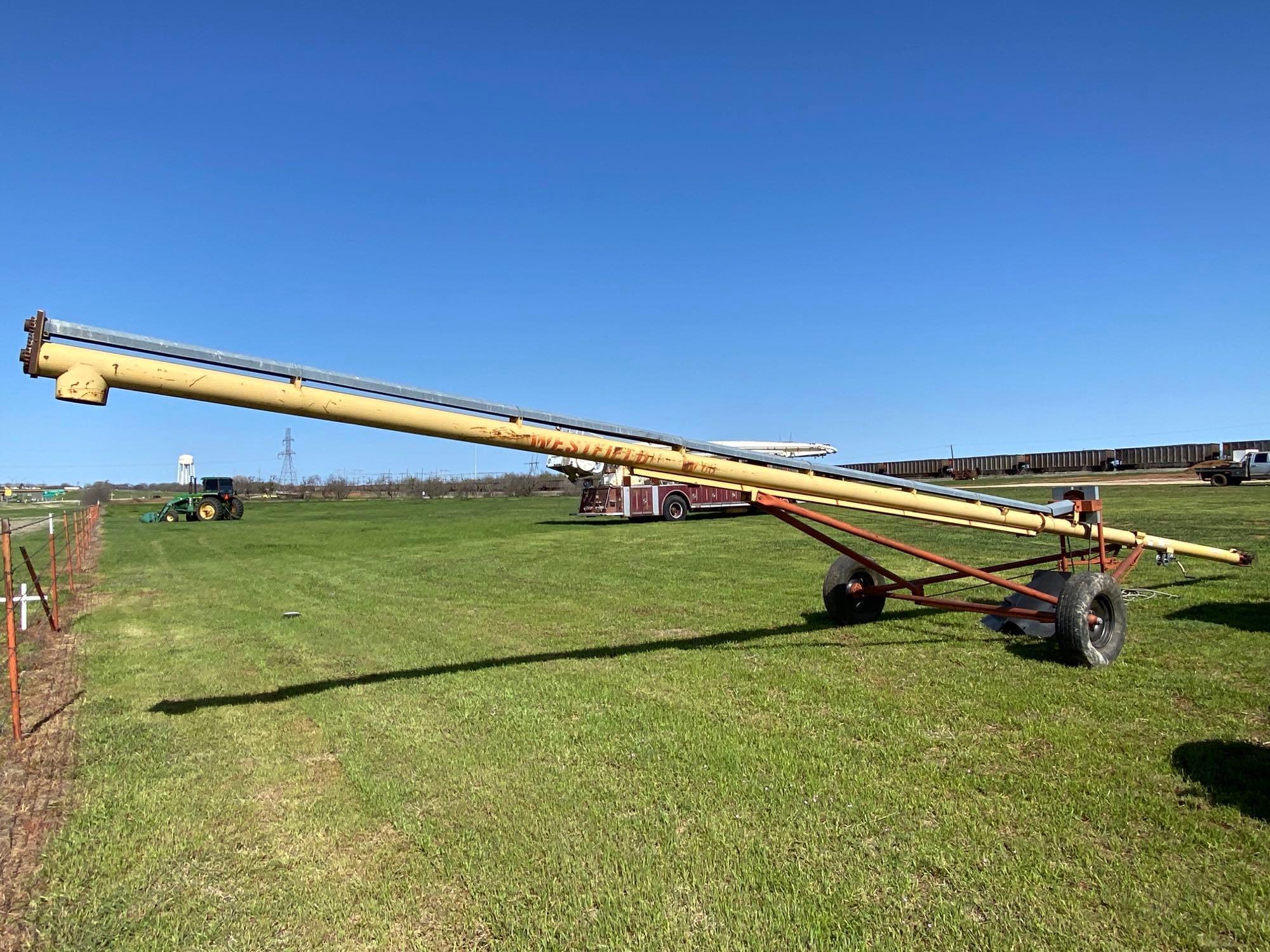 WEST FIELD GRAIN AUGER 40FT WORKING CONDITION