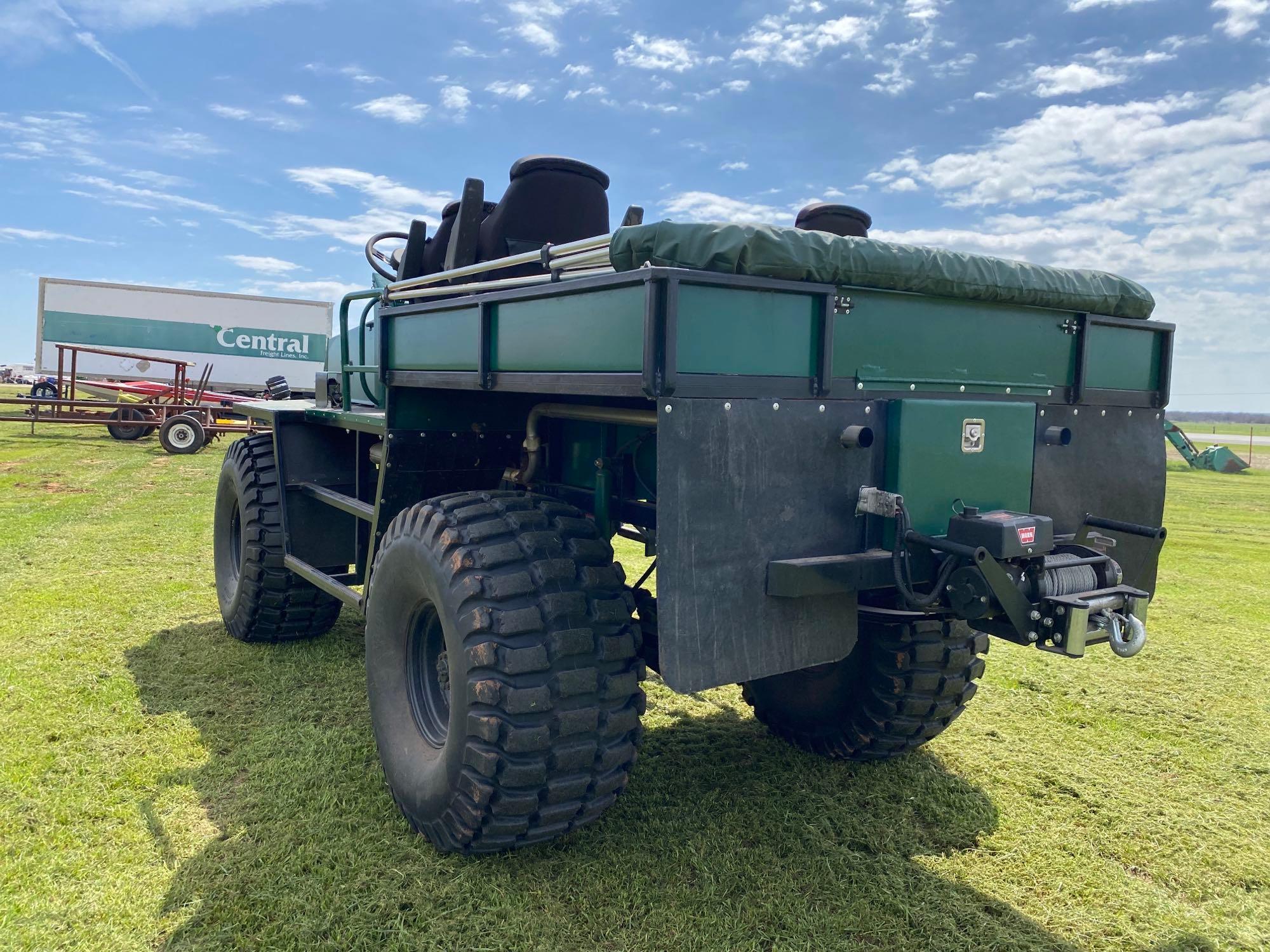 SWAMP BUGGY NEW ONLY USED 4 TIMES 8000 LB WINCH 6 CYLINDER MOTOR 4X4 WILL GO INTO 4-4.5 IN WATER OUT