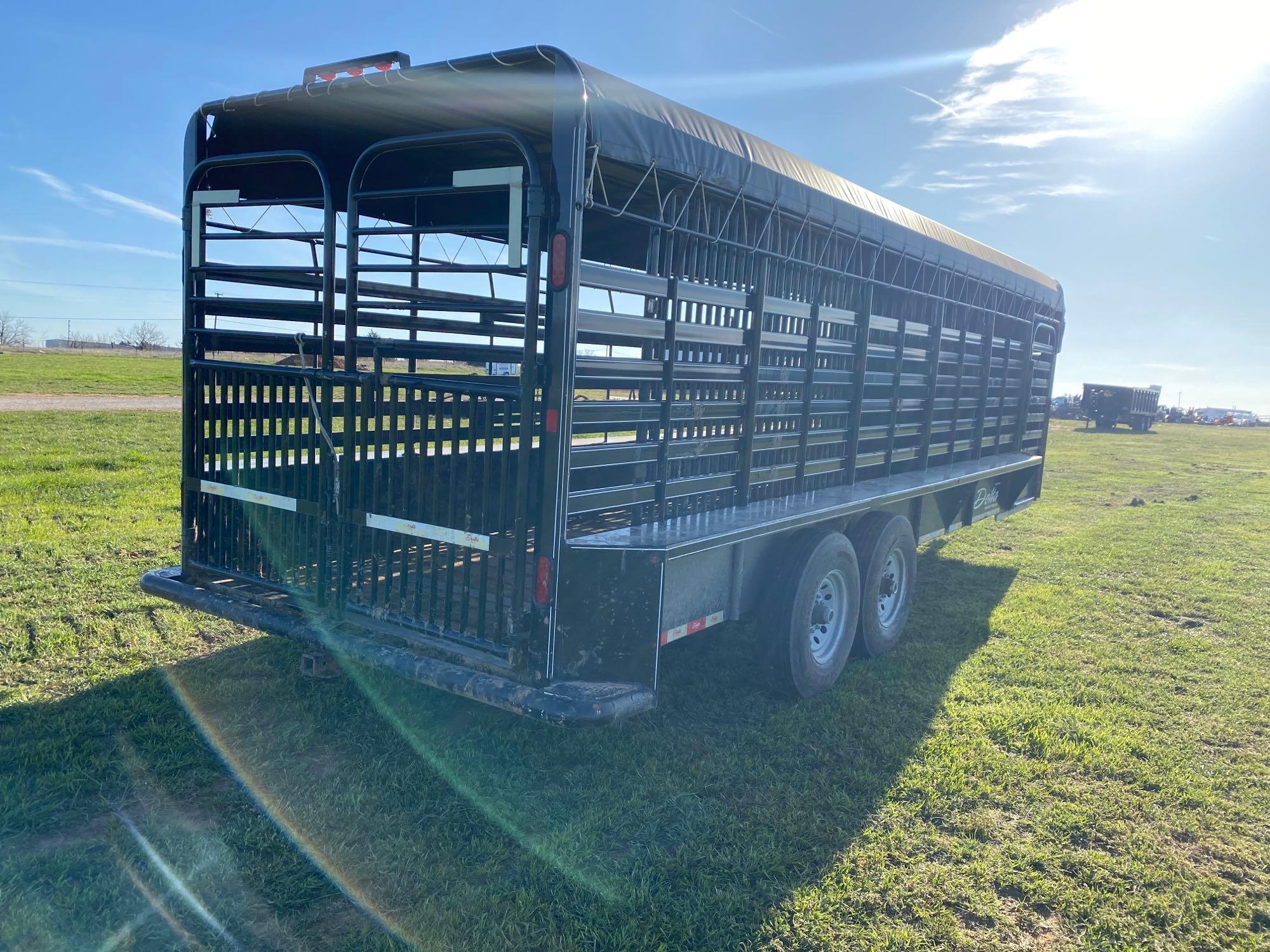 2016 DELTA 24 FT STOCK TRAILER VIN 4MWGS2427GN040310 CHS ARE 8/8/8 FULL SIZE ESCAPE DOOR 6.8 WIDE