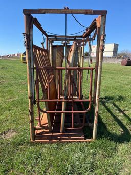 WW CATTLE CHUTE