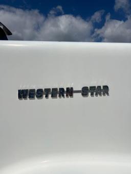 2000 Western Star Trucks 4900E Truck, VIN # 2WKEDDXJ6YK963545