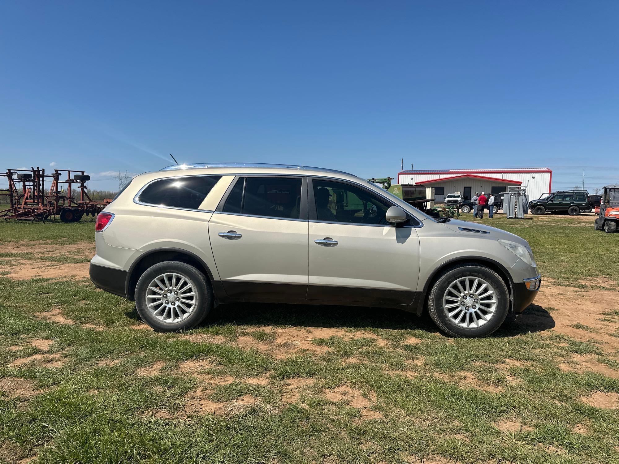 2011 Buick Enclave Multipurpose Vehicle (MPV), VIN # 5GAKRBED8BJ404832