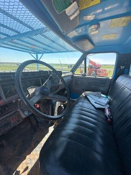 1995 Ford F800 Truck, VIN # 1FDXF80E7SVA17273