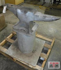 400 lb. anvil on heavy duty metal stand, 31" from end to tip of horn, 12" horn