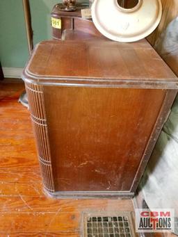 6-drawer vanity with mirror