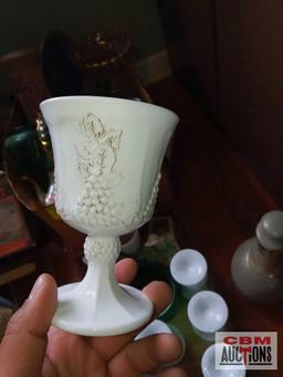 Green glassware, other glassware, decantur, tea pot