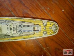 3 Tin Battleship rolling toys