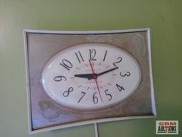 Wall clock *2