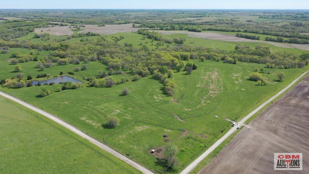 Tract 2 - 240 +or- Acres at the North East corner of 220th St. and 265th St.