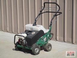 Billy Goat AE401H 19" Self propelled lawn aerator, Honda engine with water tank S#50718009 runs