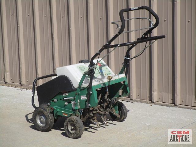 Billy Goat AE401H 19" Self propelled lawn aerator, Honda engine with water tank S#50718009 runs