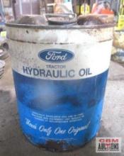 Ford Tractor 5 Gal Hydraulic Oil Can (Feels Full)