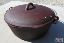 Cast Iron Dutch Oven w/ Lid... *FRB