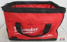 Milwaukee 16" x 10" x 11" Contractor Tool Bag