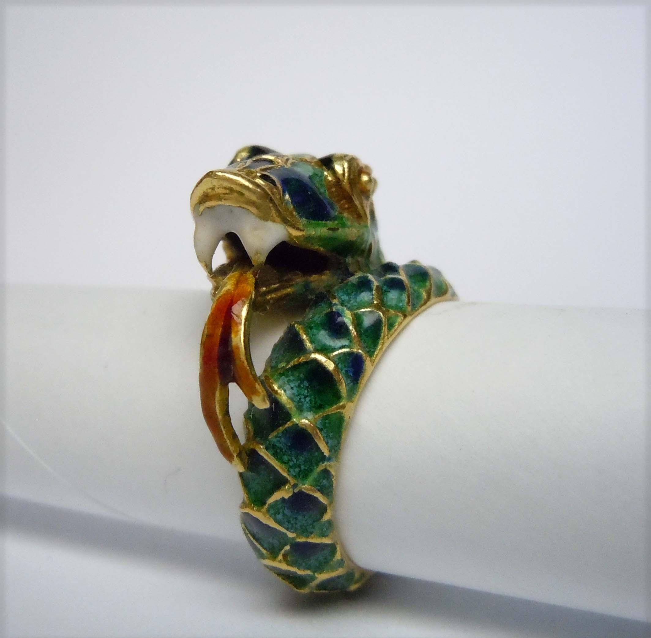 18KT GOLD ENAMEL SERPENT SNAKE DRAGON RING