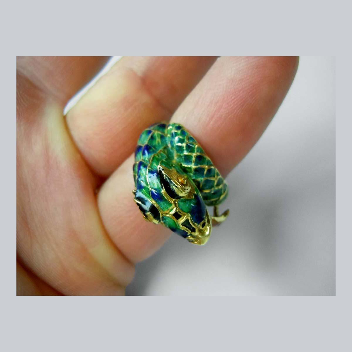 18KT GOLD ENAMEL SERPENT SNAKE DRAGON RING