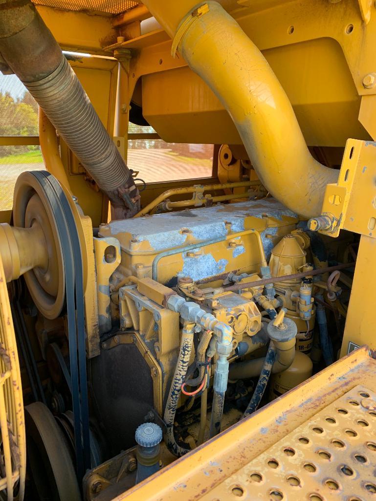 Caterpillar 953B Crawler Loader