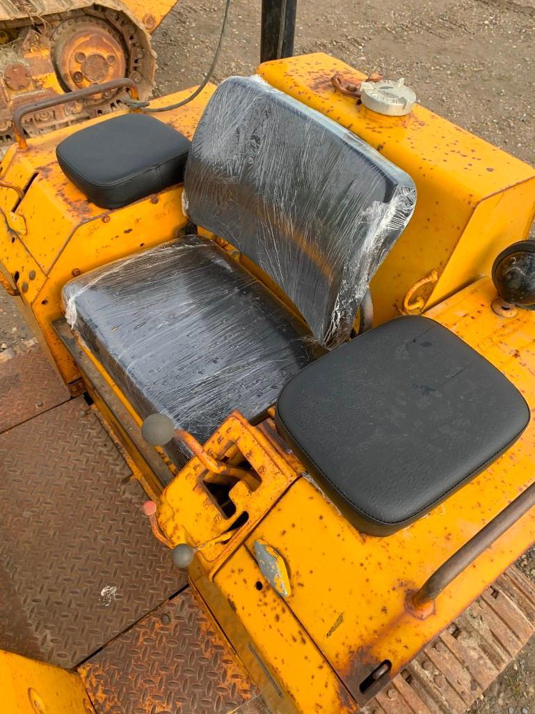 John Deere 555 Crawler Loader