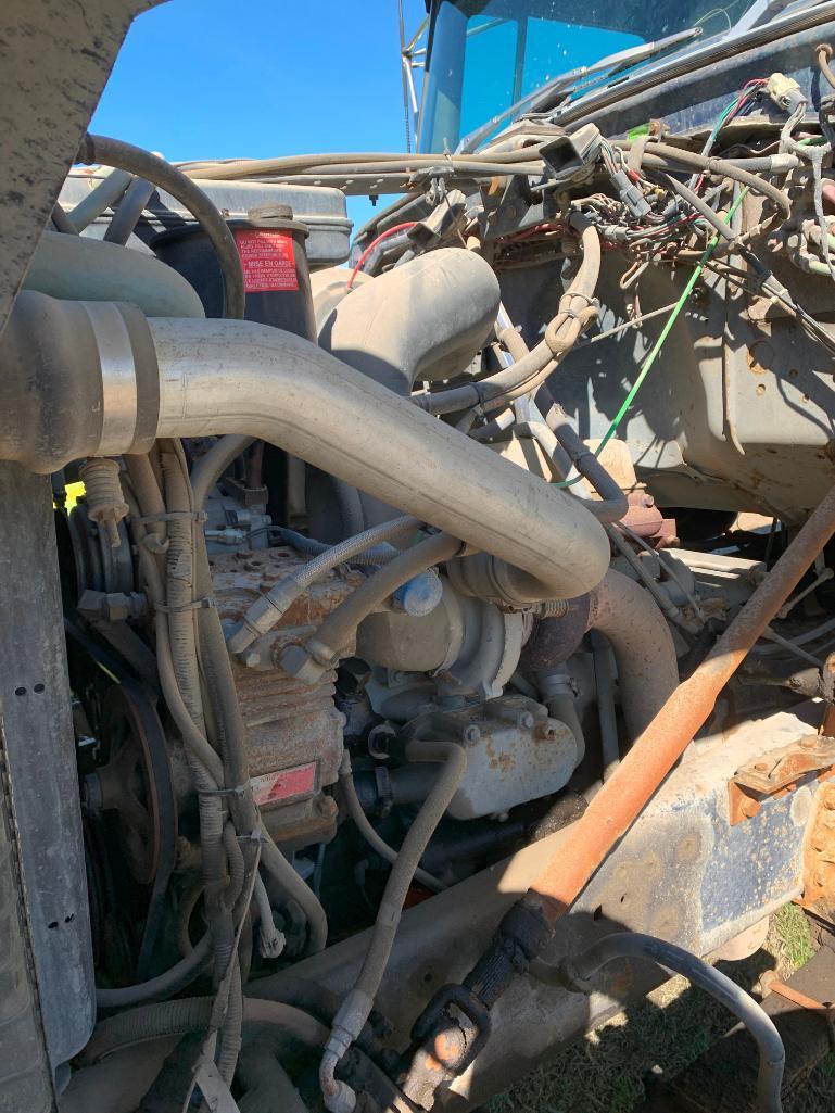 1991 Ford L8000 T/A Gravel Truck