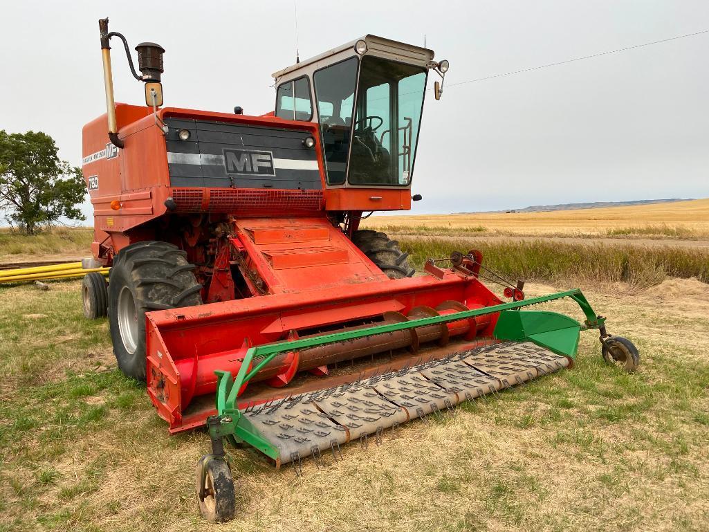 Massey Ferguson 750 Combine