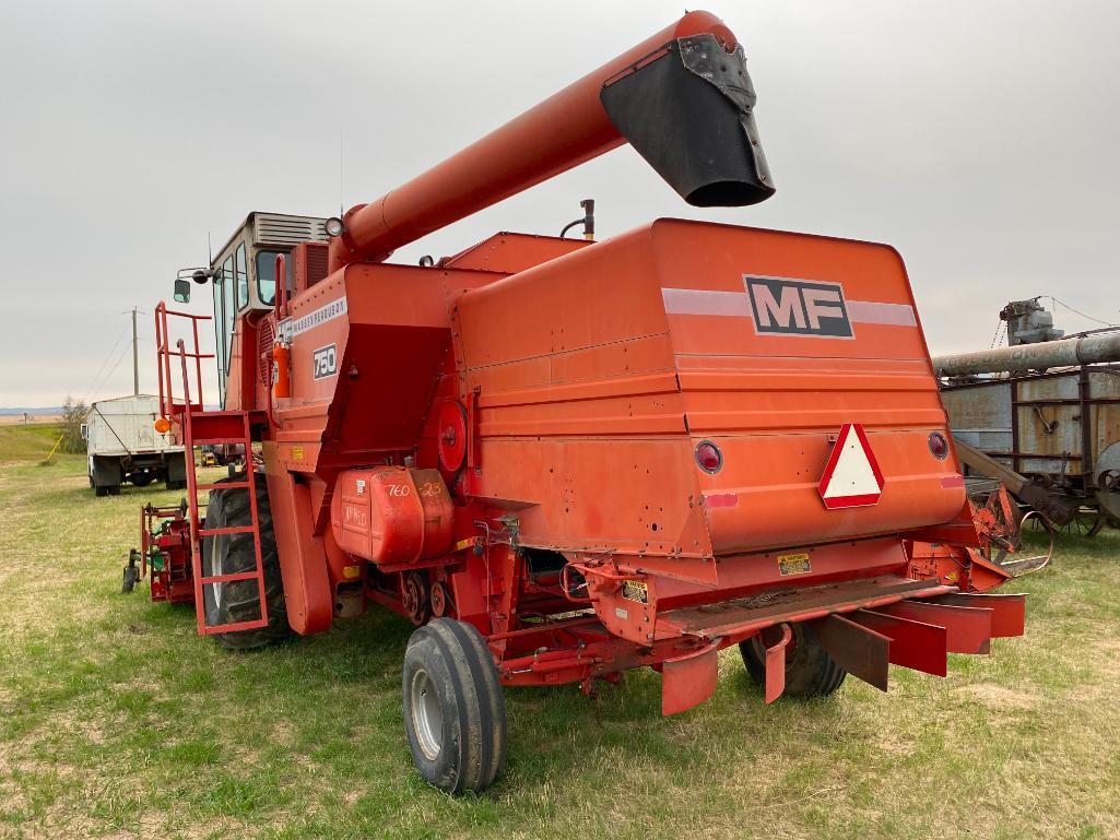 Massey Ferguson 750 Combine