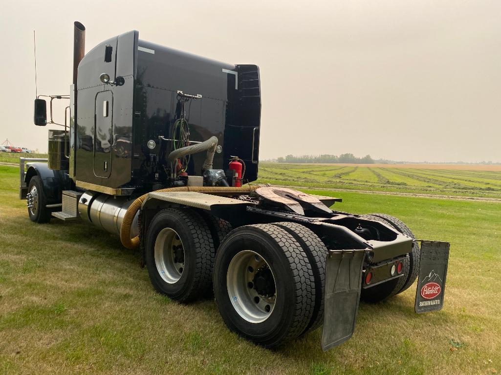 2015 Peterbilt 388 T/A Truck Tractor