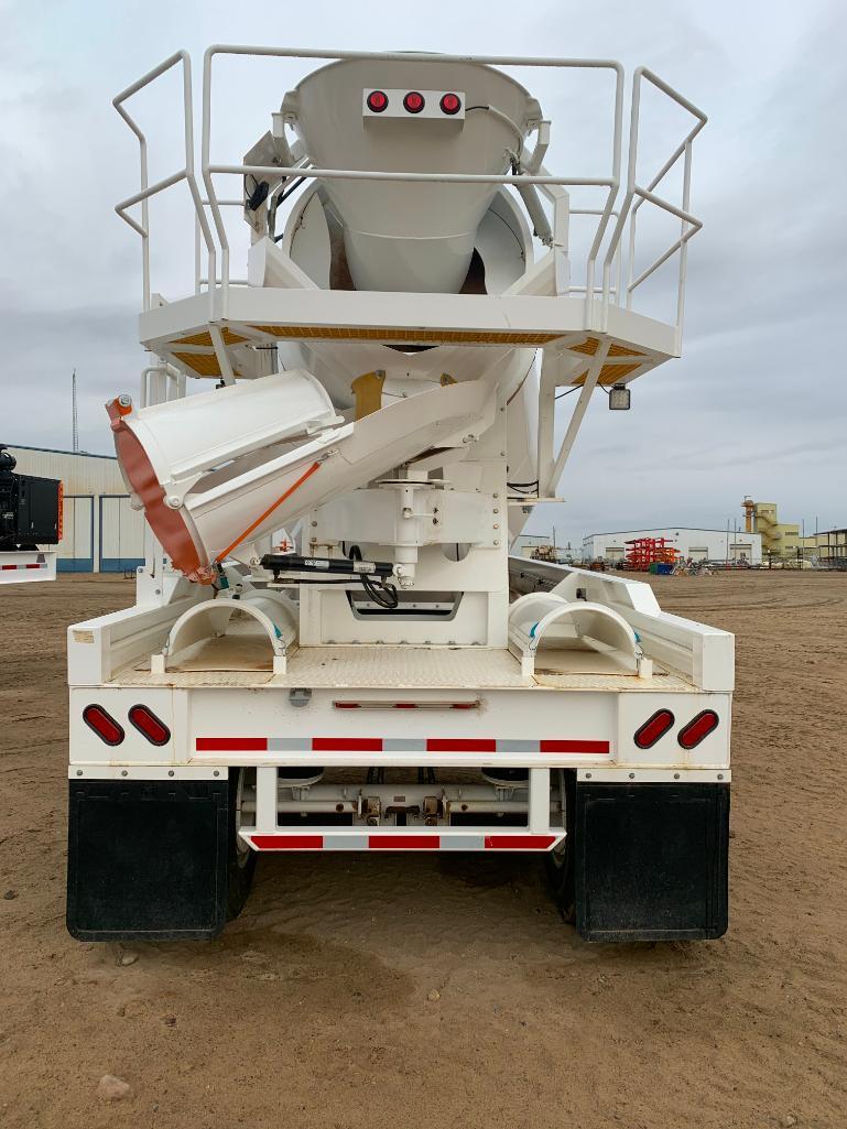 Unused 2019 Street Fighter Self-Contained T/A Concrete Mixer Trailer