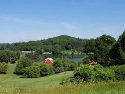 Gorgeous Wisconsin Property Steps Away from Lake!