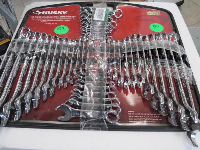Husky 44 piece Combination Wrench Set