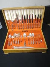 ANTIQUE VINTAGE HOLMES AND EDWARDS SILVERWARE