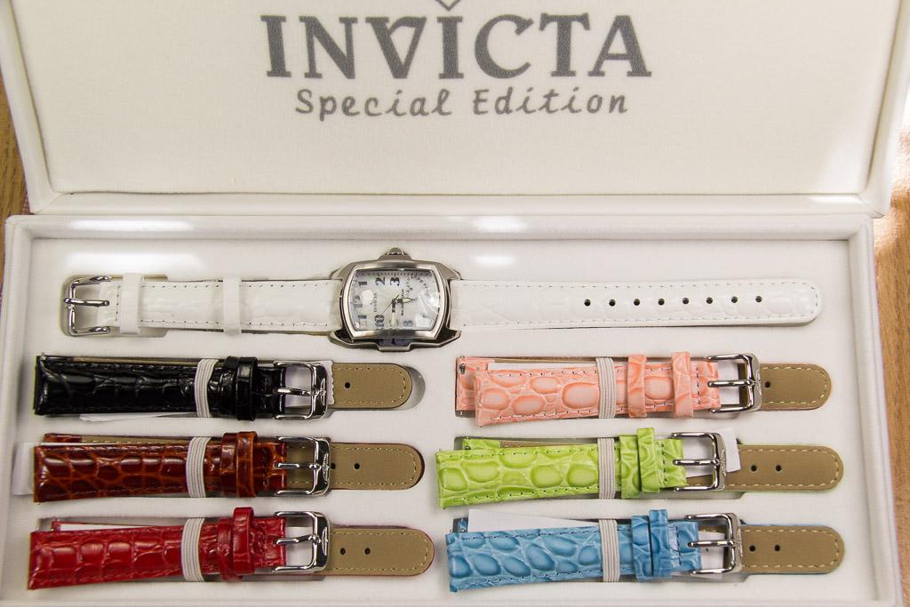 Invicta Lupah Multiple Band set Stainless. Needs Battery, but new in box