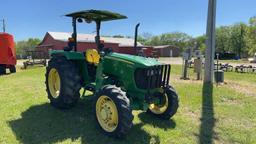 John Deere 5045E