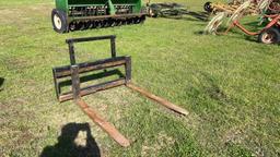 SkidSteer Pallet Forks