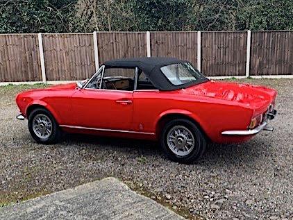 1968 Fiat 124 Spider (AS Series 1) LHD