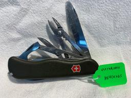 Victorinox "hercules" Knife