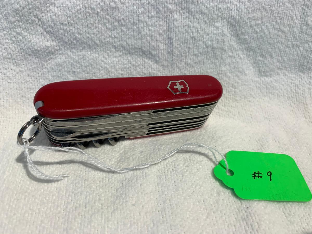 Victorinox "swiss Champ" Knife