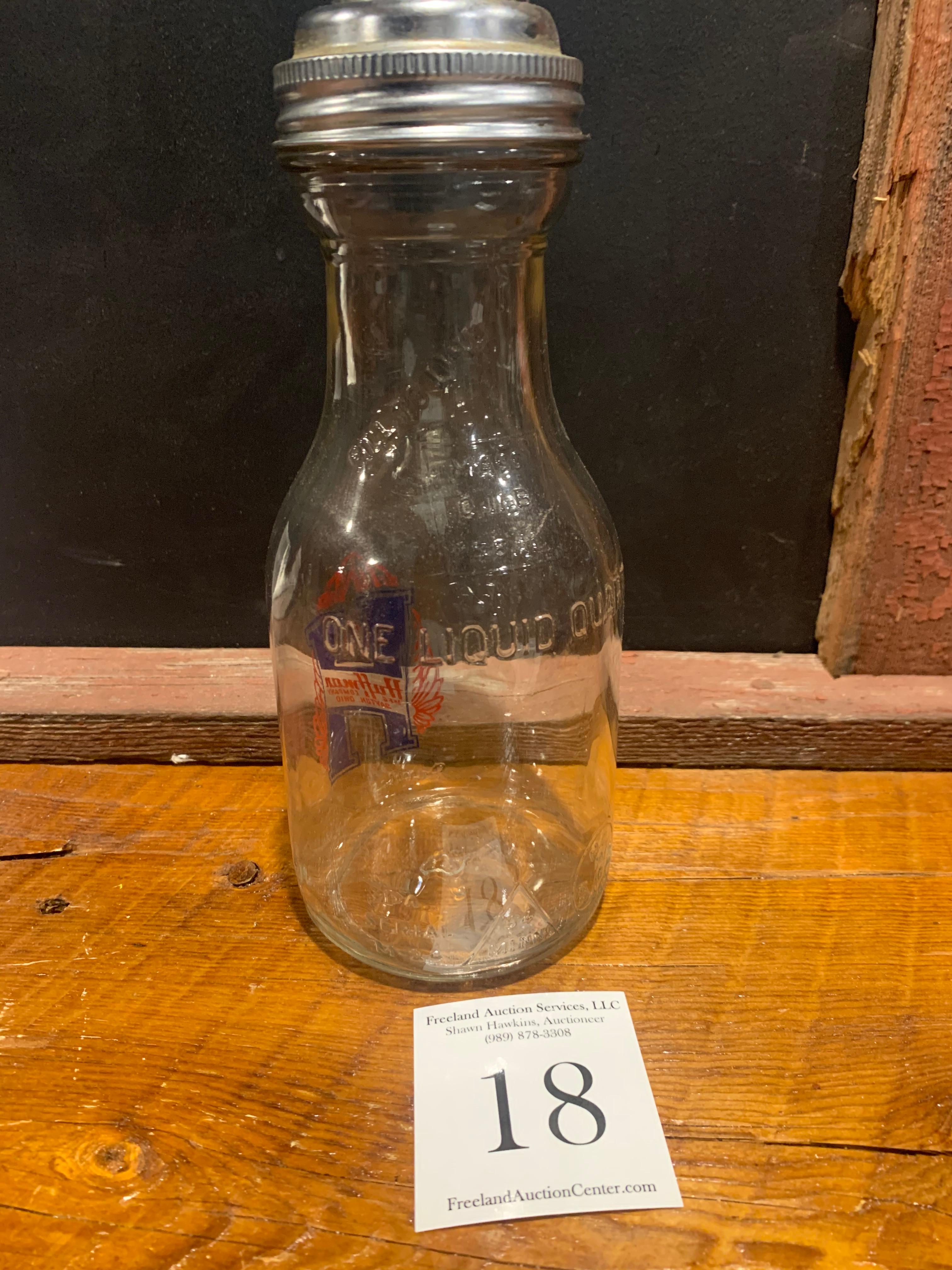 Huffman Mfg Company Dayton, Ohio Original Glass Oil Bottle With Metal Top And Cap One Liquid Quart E