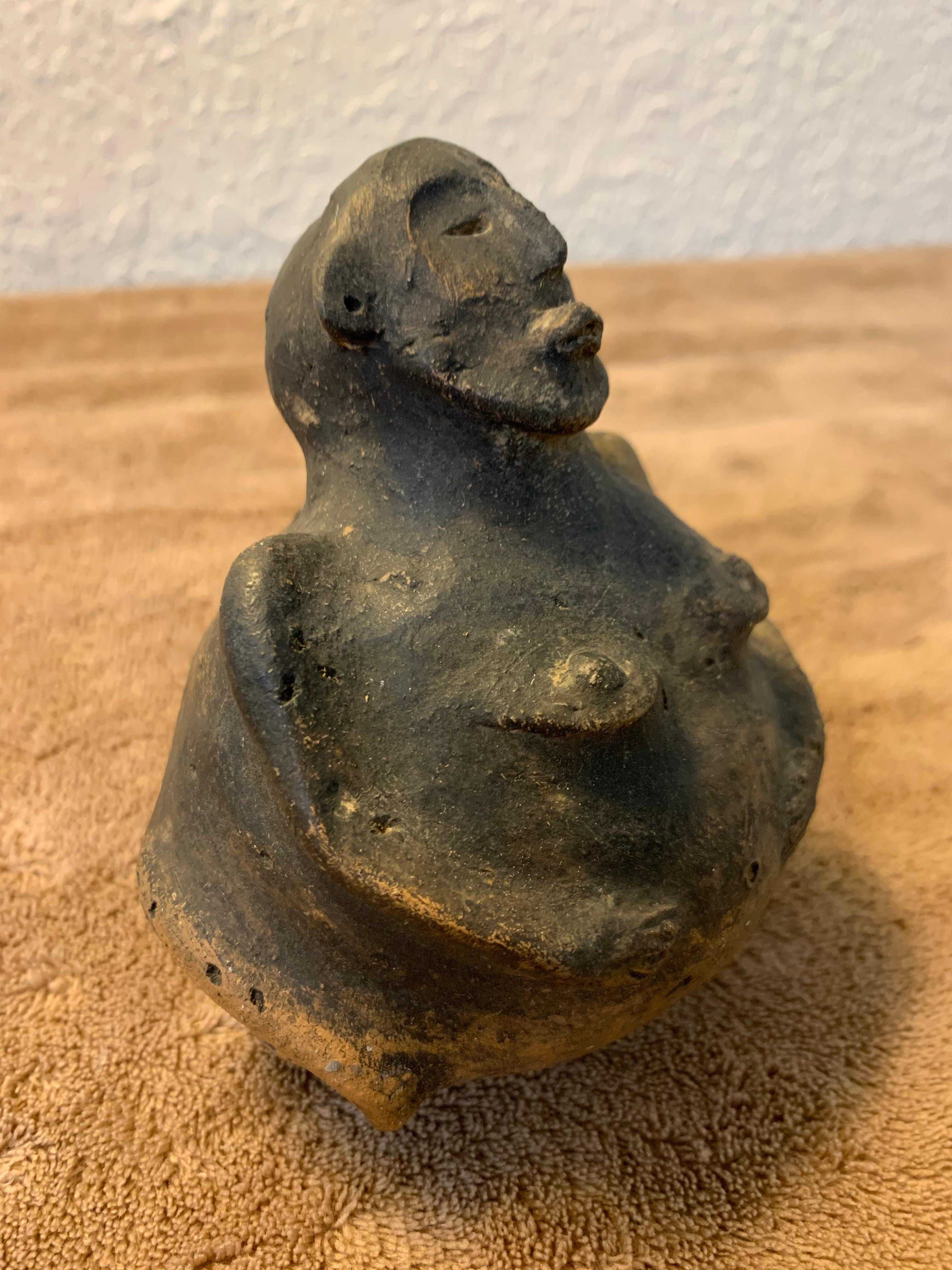 Female Effigy Vessel In Very Good Condition