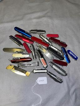 (25) Misc. Knives