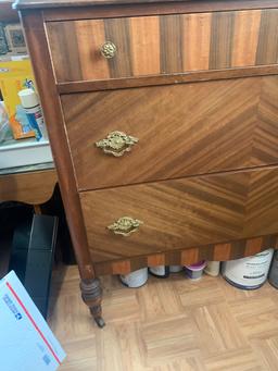 1930 Unique Gentleman's Dresser Excellent Condition