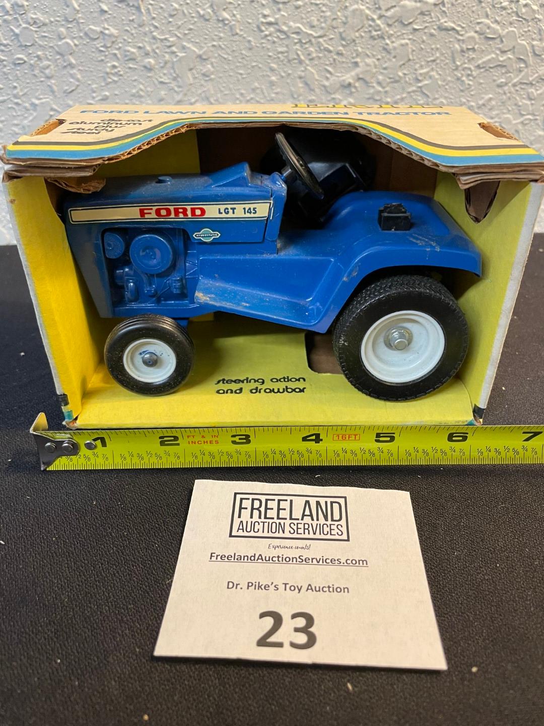 Ford Lawn and Garden tractor by ERTL No 808 1980s in original box