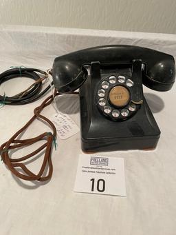 Western Electric 1939 metal 302 Bell System desk telephone