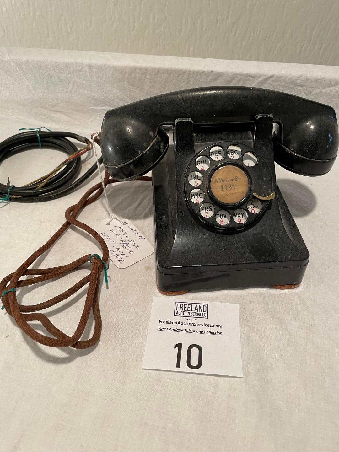 Western Electric 1939 metal 302 Bell System desk telephone